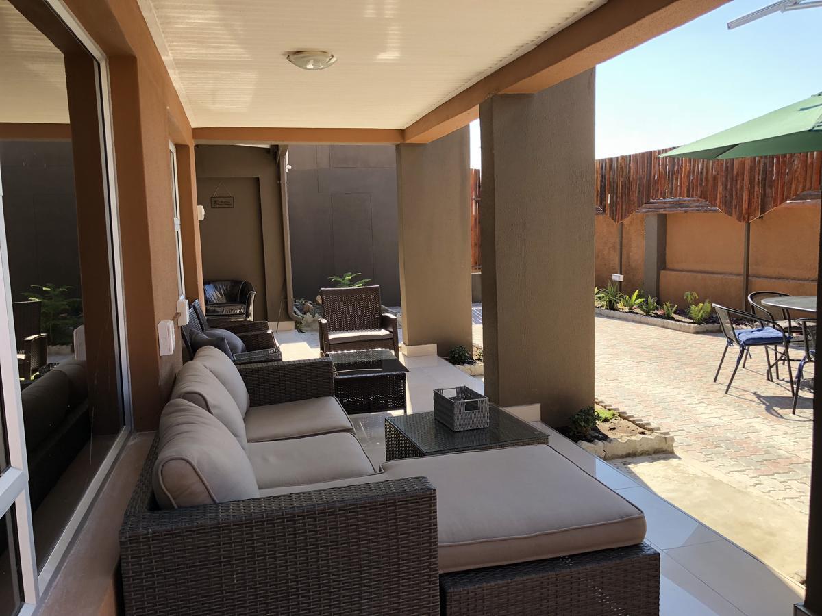 City Lodge Etosha Omuthiya Bagian luar foto
