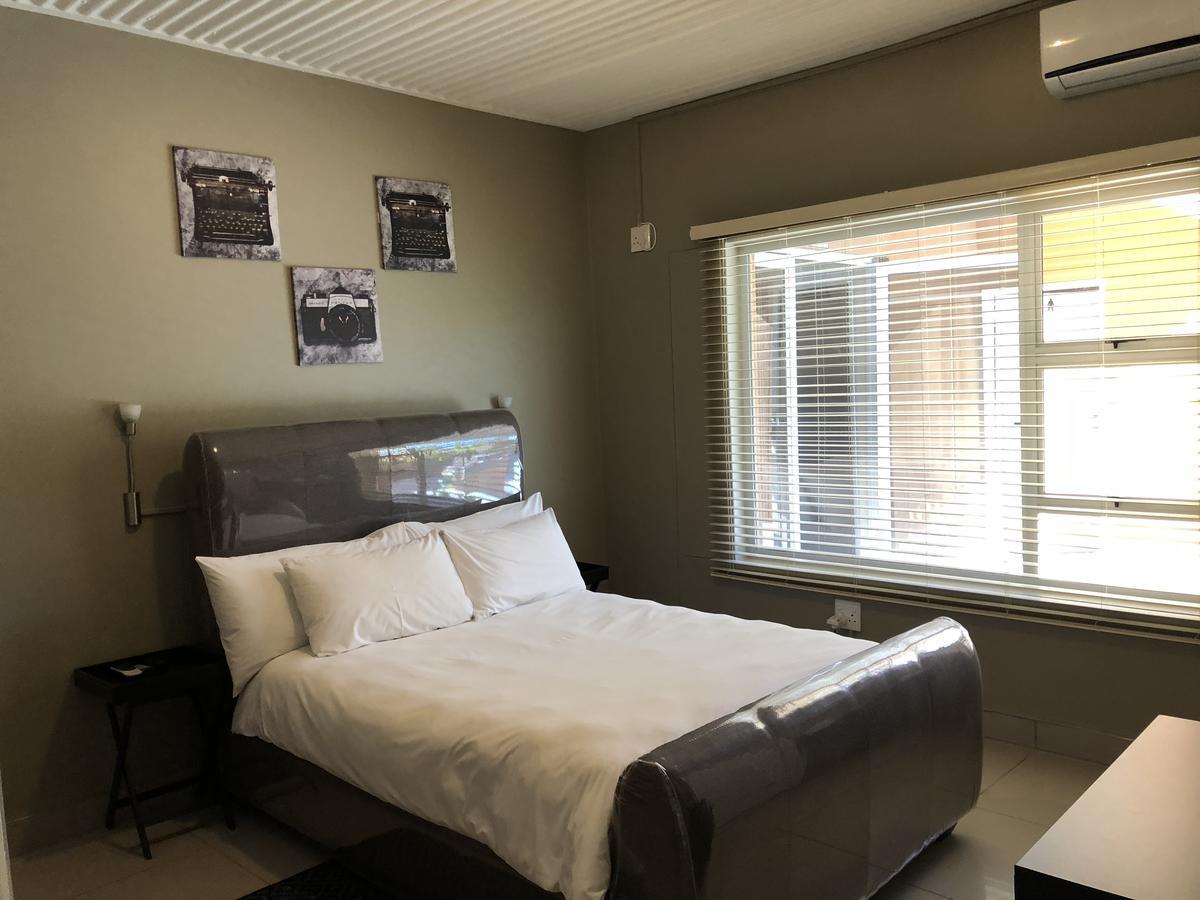 City Lodge Etosha Omuthiya Bagian luar foto