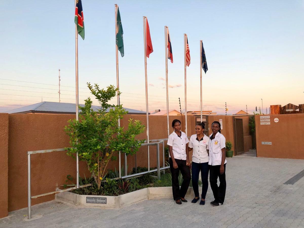 City Lodge Etosha Omuthiya Bagian luar foto